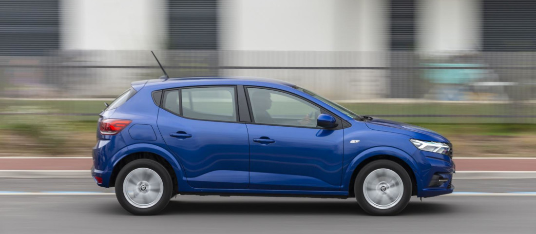 Dacia Sandero: Dimensioni, Interni, Motori, Prezzi E Concorrenti ...