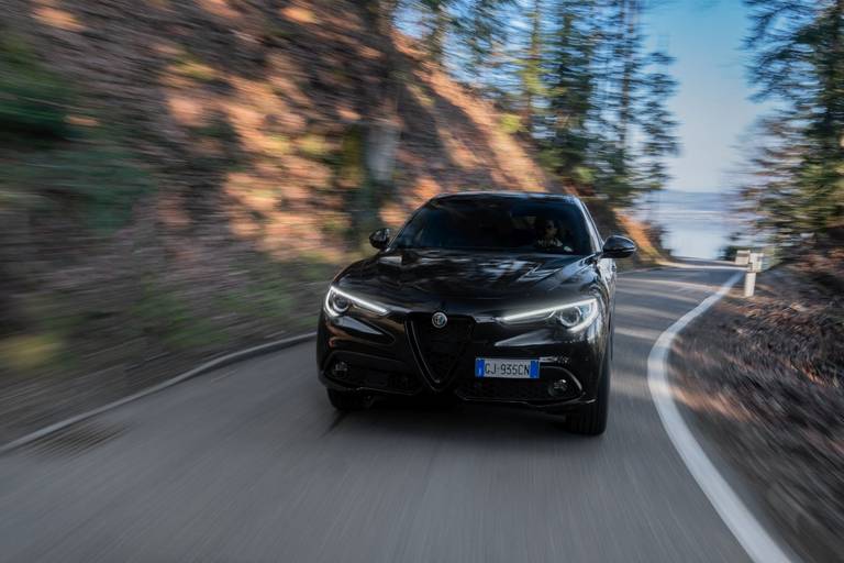 Alfa Romeo Stelvio edizione ESTREMA