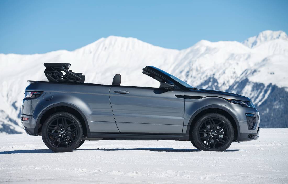 land-rover-range-rover-evoque-gray-side