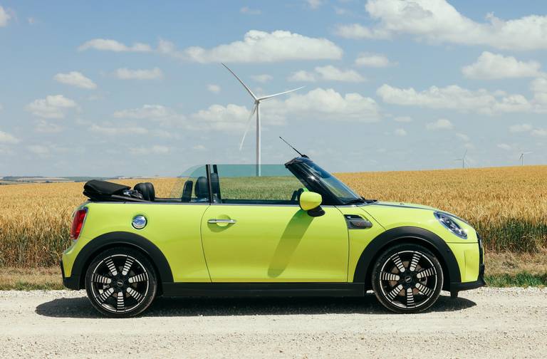 mini cabrio.jpg