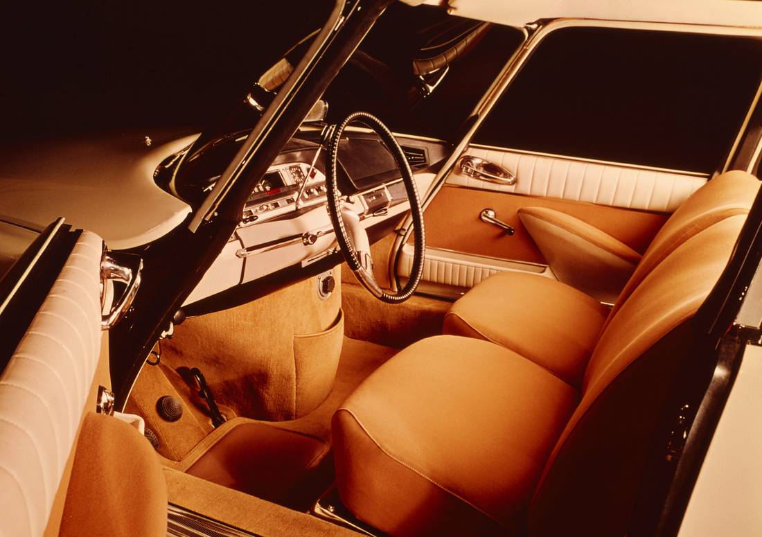 citroen-ds-seats