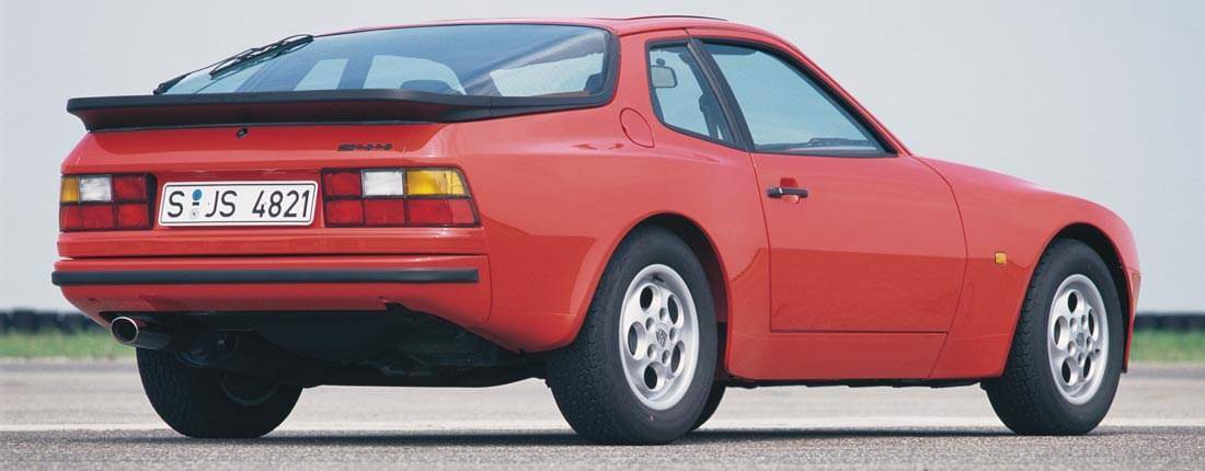 porsche-944-back