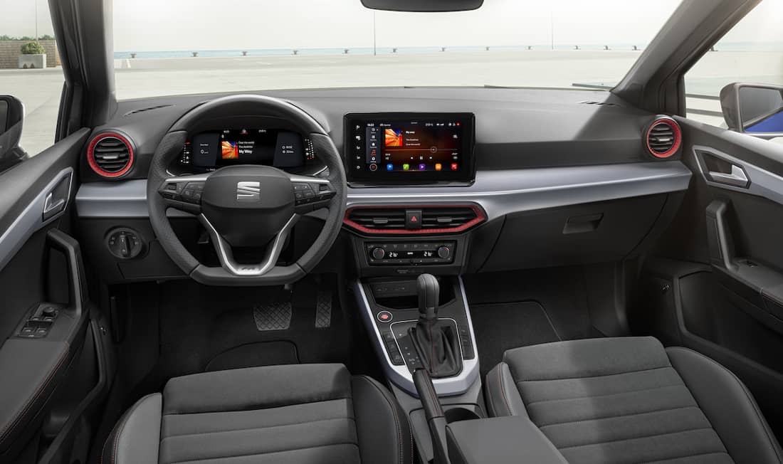 AS24 Seat Arona dashboard