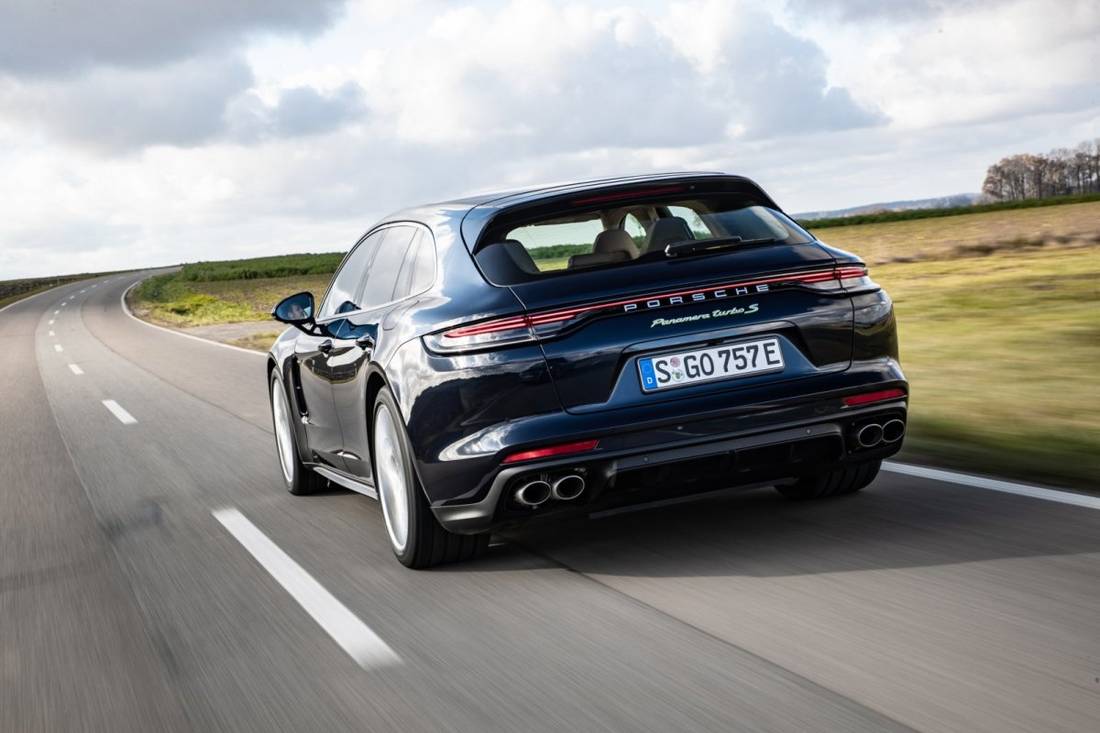 porsche-panamera-sport-turismo-2020-52-1