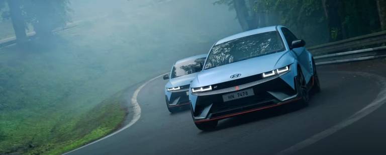 hyundai-ioniq-5-n-debut-goodwood-2023-road-exterior-front-02