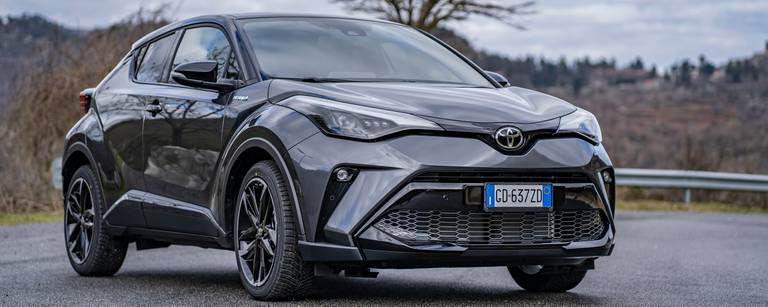 Toyota C-HR Coupe