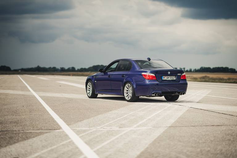 E60M5-99