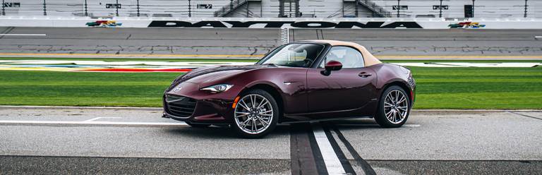 MX 5 Miata 35th Anniversary testo