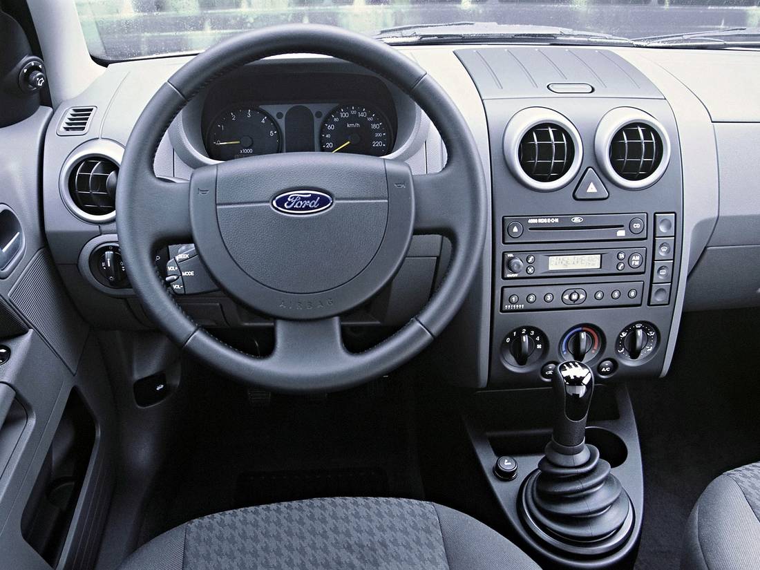 ford fusion interior