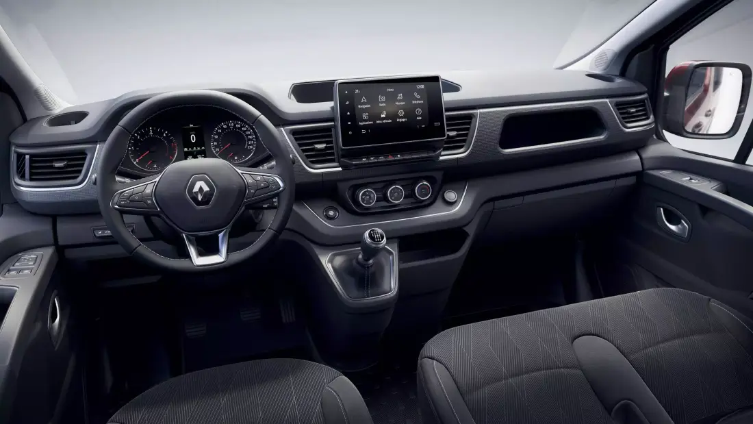 renault-trafic-interior