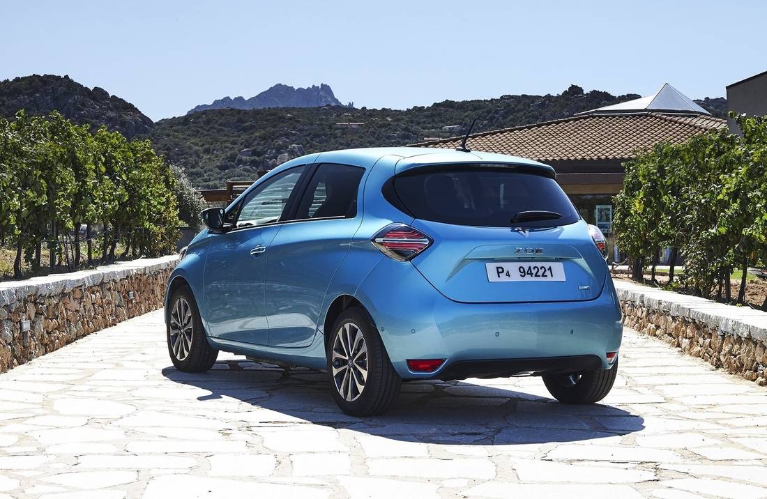 Renault Zoe: dimensioni, interni, motori, prezzi e concorrenti - AutoScout24