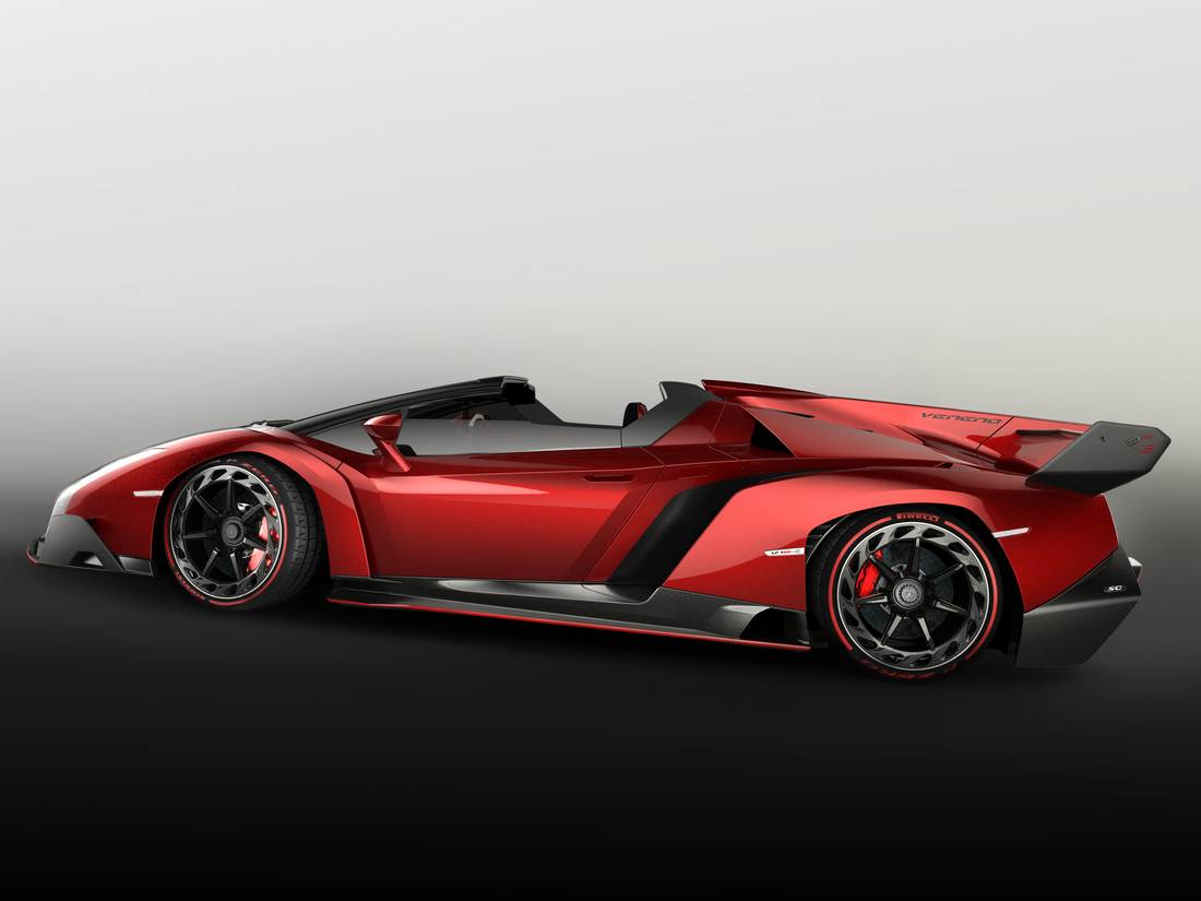 lamborghini veneno roadster